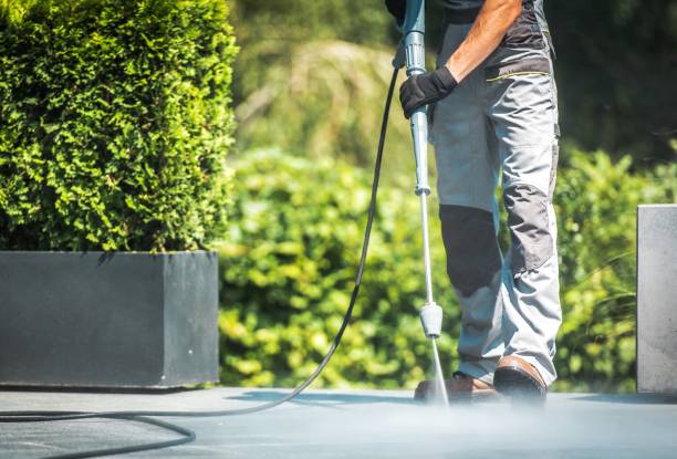 Best Sign and Awning Cleaning  in Brookfield Center, OH
